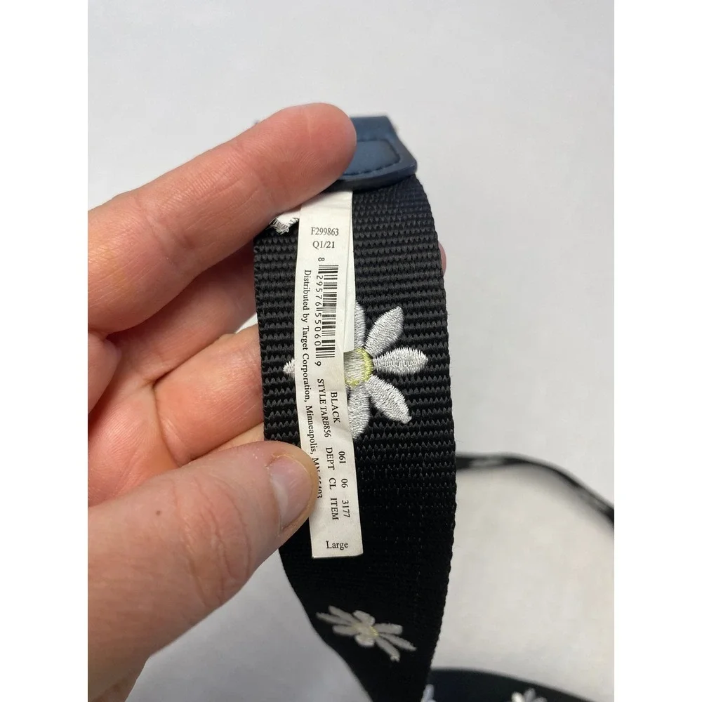 Womens Black‎ Daisy Embroidered Web Belt Silver D Ring Size Large